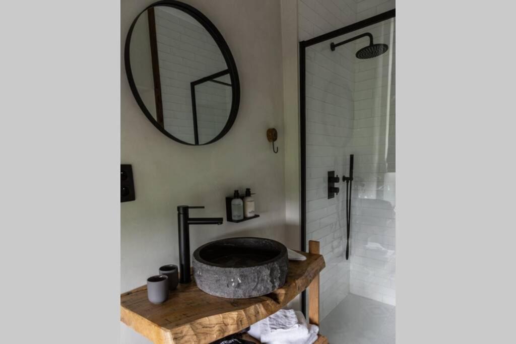Vakantiewoning Maison Doute ดูร์บี ภายนอก รูปภาพ